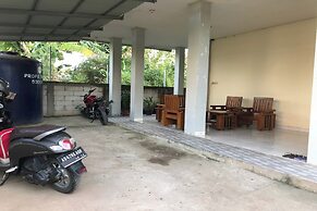 Hotel O Penginapan Mc Lodge