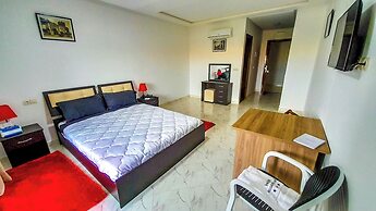 Hôtel Debrazza