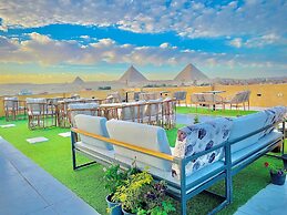 Palm Pyramids
