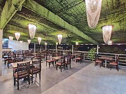 Golden Chariot Hotel Daman