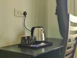 Golden Chariot Hotel Daman