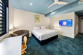The Lodge, Blacktown - Sydney