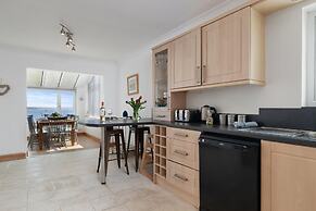 Glen View - Panoramic Sea Views