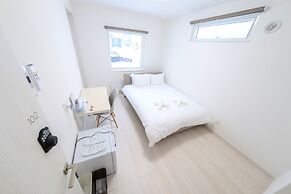 JL HOUSE KUTCHAN