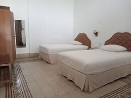 HOTEL CANDI BARU