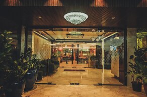 Hotel Golden Riviera