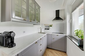 Flatbook City Center Apartment Riverview