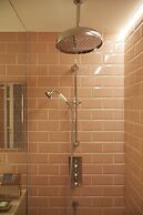 llimona suites