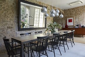 llimona suites