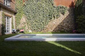 llimona suites