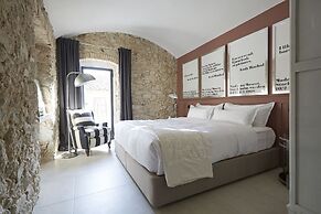 llimona suites