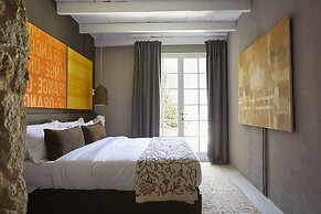 llimona suites