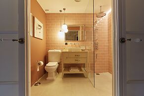 llimona suites