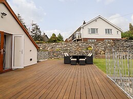 Llys Tirion