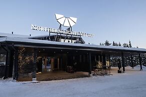Northern Lights Village Pyhä
