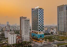 Awaken Danang Hotel