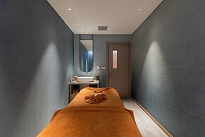 Awaken Danang Hotel