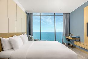 Awaken Danang Hotel