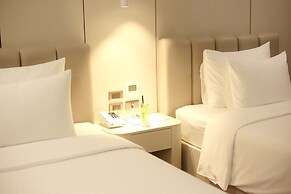 Danitel Halong