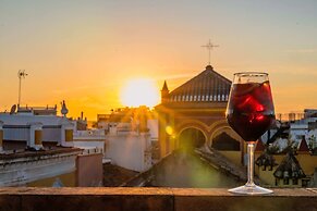 Casa Alhaja by Shiadu