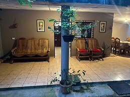 Nanda Parbat Hostal