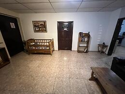 Nanda Parbat Hostal