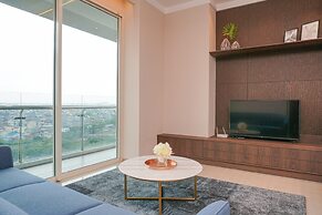 Elegant 2Br Citralake Suites Apartment
