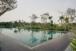 Comfortable And Modern Look 1Br At Citralake Suites Apartment