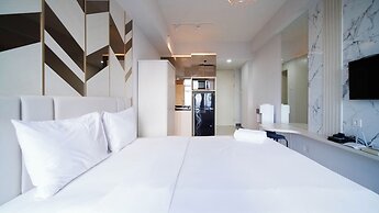 Comfy Studio (No Kitchen) Apartment At Benson Supermall Mansion