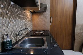 Spacious 3Br Combined Unit At Pinewood Apartment