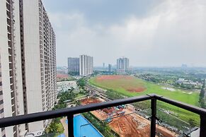 Cozy Living Studio Apartment Sky House Bsd
