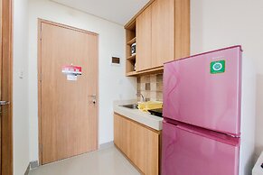 Comfort And Homey Studio Apartment At B Residence