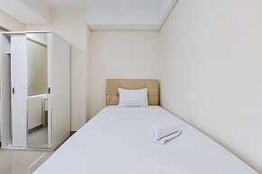 Comfort And Homey Studio Apartment At B Residence