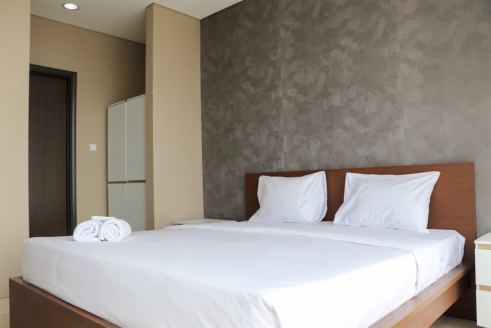 Spacious And Comfy 3Br Ciputra International Apartment