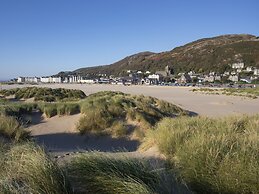 Bryn Y Mor