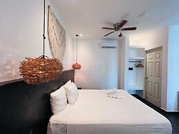 Coco Live Suites