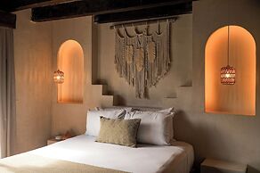 Enigmatic Boutique Hotel