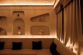 Enigmatic Boutique Hotel