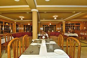 Hillcrest Resort by DLS Hotels