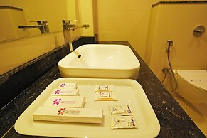 Royal Gitanjali Resort &Spa
