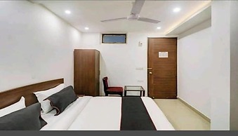 Hotel Aravali Inn