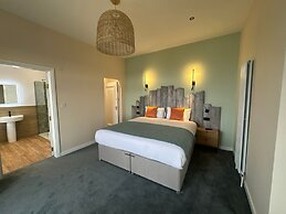 The Balmoral Hotel