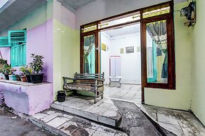 Hotel O Karomah Kostel Syariah