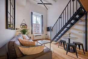 Queen Barbora Central Lofts