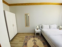 Stylish Hotel Old City