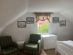 Sodra Gotland 14 bed With Pool