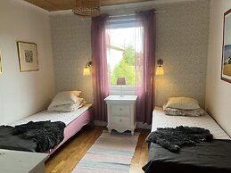 Sodra Gotland 14 bed With Pool
