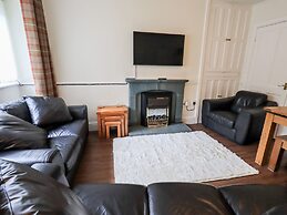6 Calgarth View