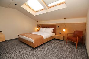 Inanlar City Hotel