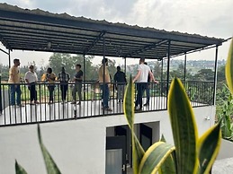 COALESCENCE HOTEL